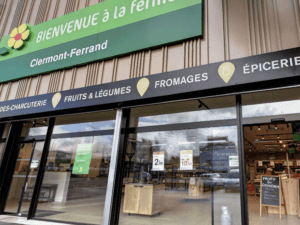 Magasin d'alimentation en circuit court à l'enseigne Bienvenue à la Ferme à Clermont-Ferrand (Puy-de-Dôme)