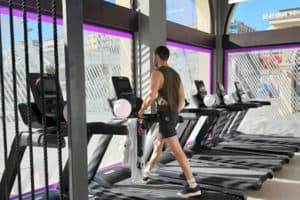 Anytime Fitness vient d'inaugurer sa première salle en France.