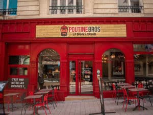 Restaurant à l'enseigne PoutineBros à Rennes